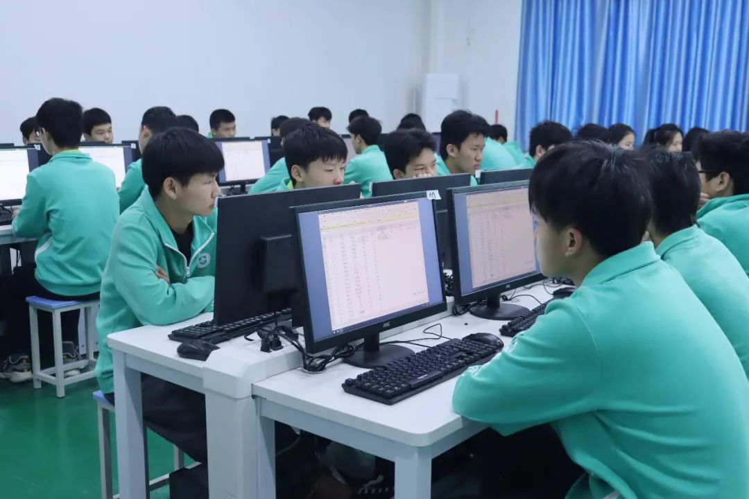 珠海南方爱迪技工学校 珠海南方爱迪技工学校