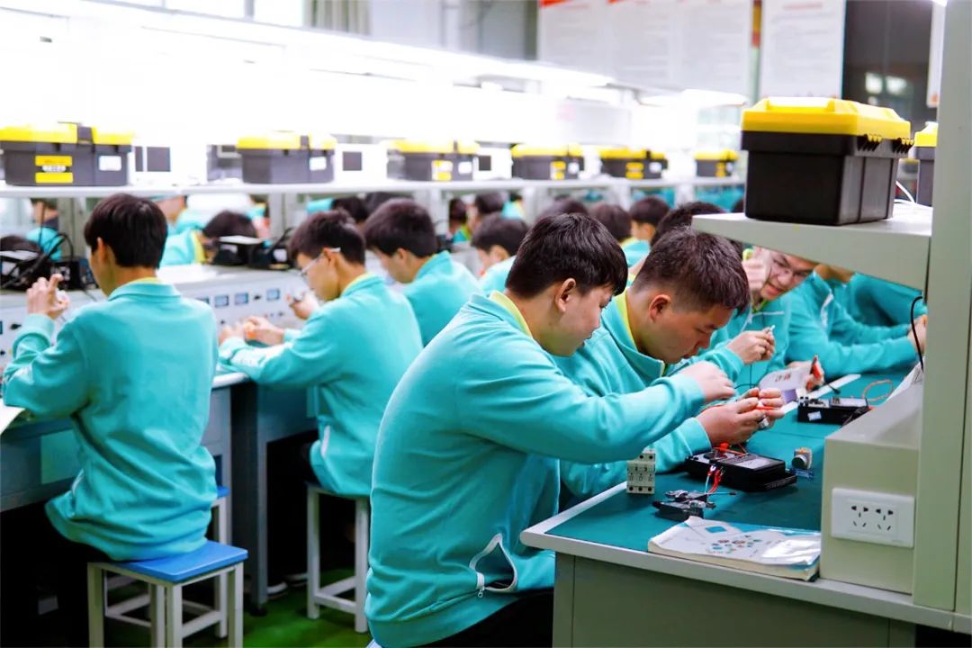 广东高级学校有哪些_广东岭南技工_广东省交通高级技工学校
