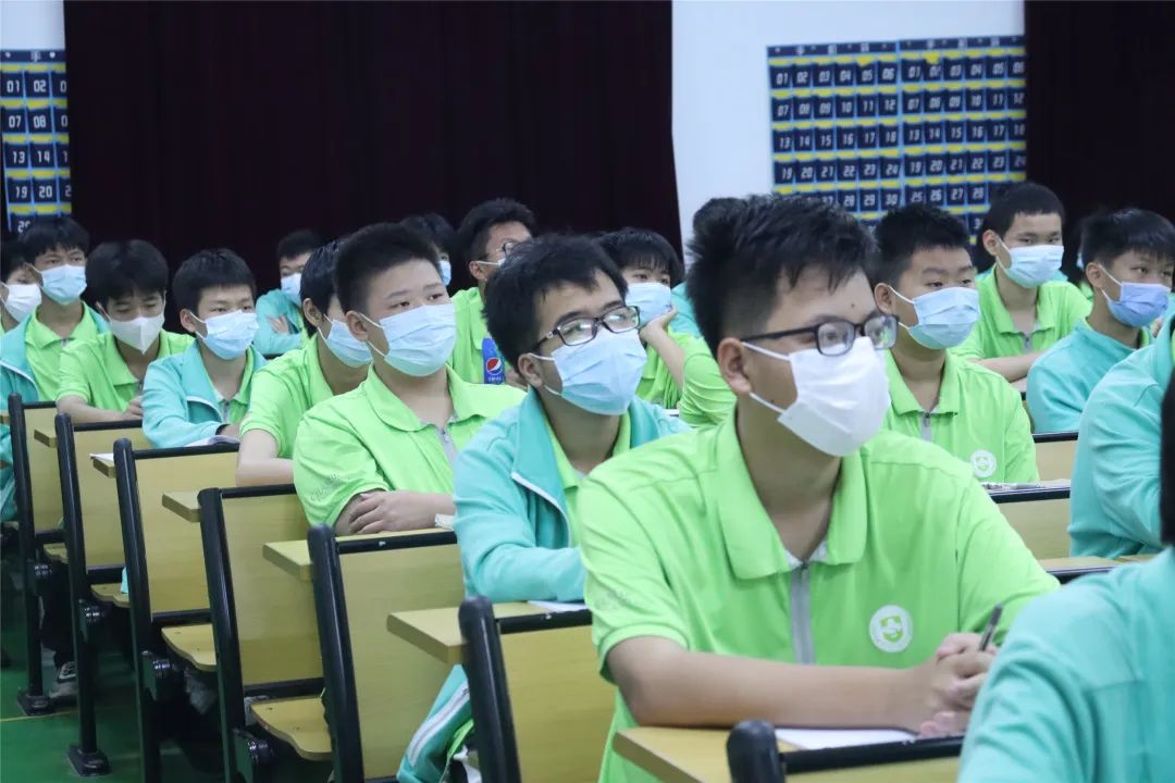 南方爱迪技工学校